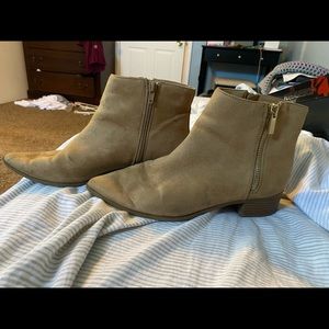 Forever 21 booties